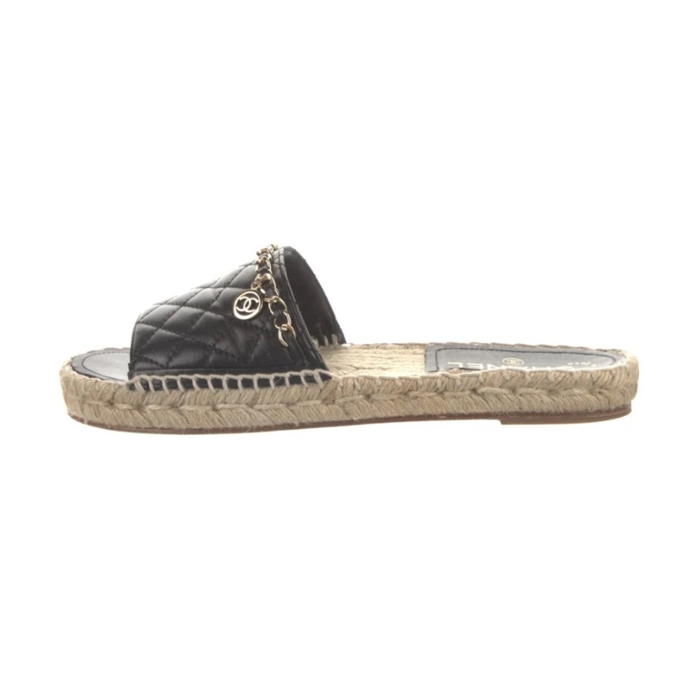 CHANEL Black and Tan Espadrille Slides